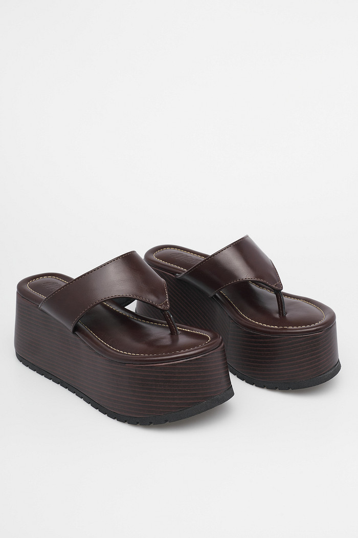 Tamanco Flatform Camila Café