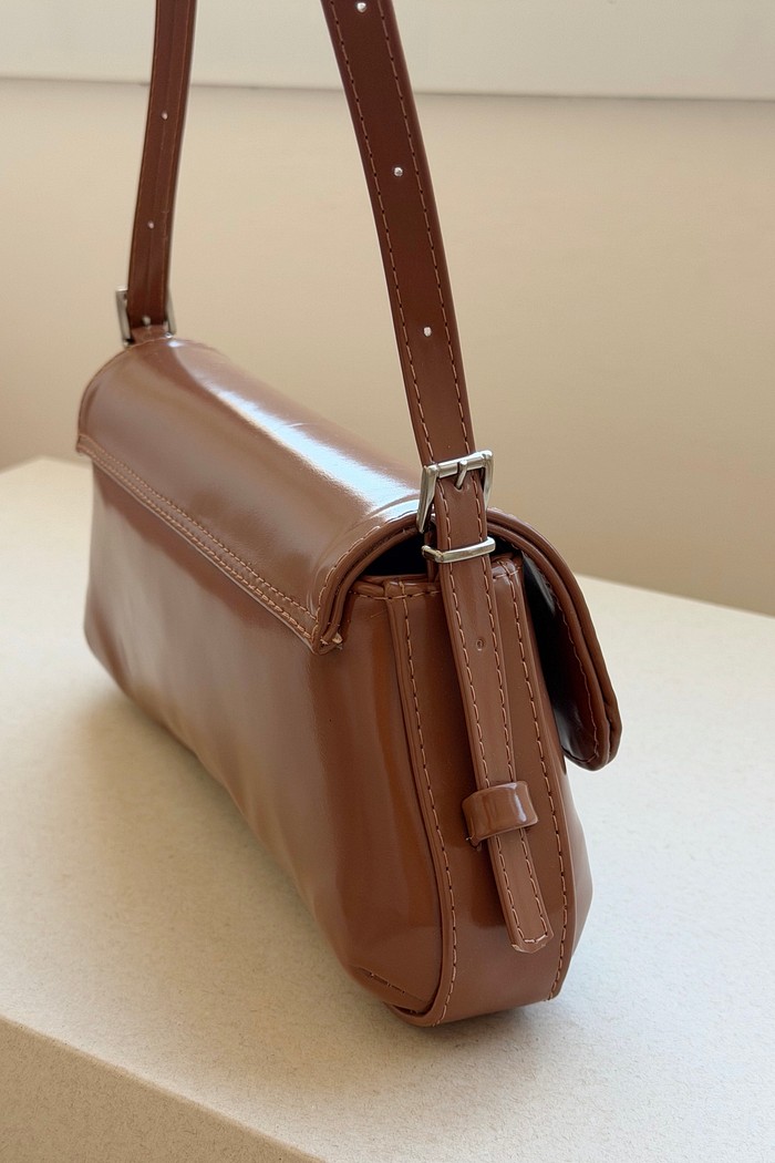 Bolsa Thayla Mocha - Bolsa Pequena Minimalista