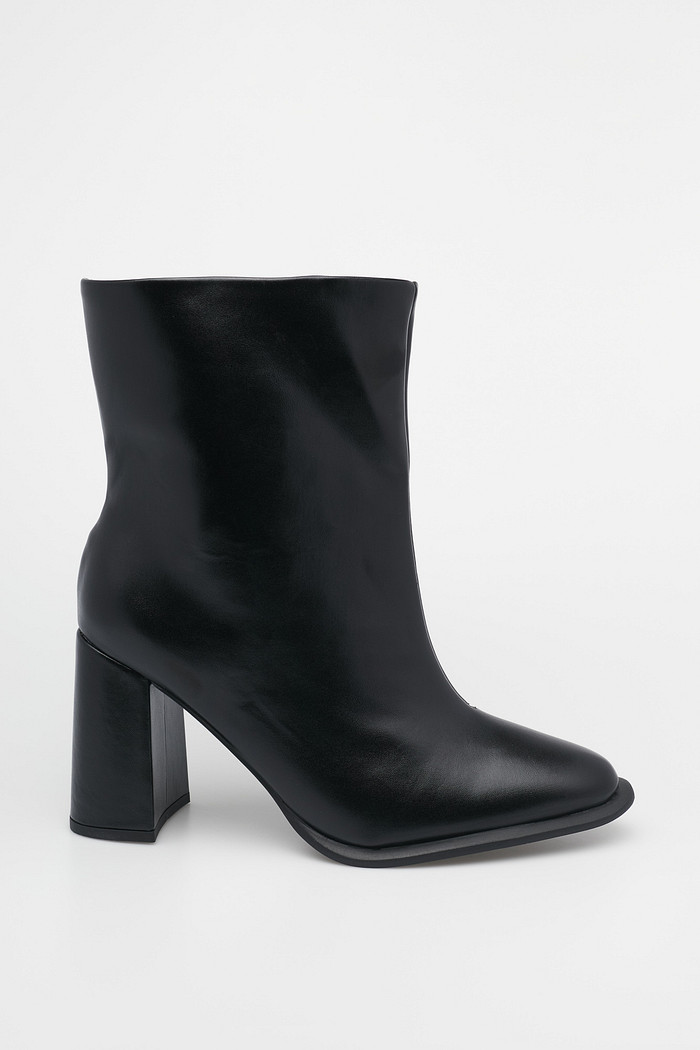 Bota Cano Médio 2 em 1 Gabriela Preta