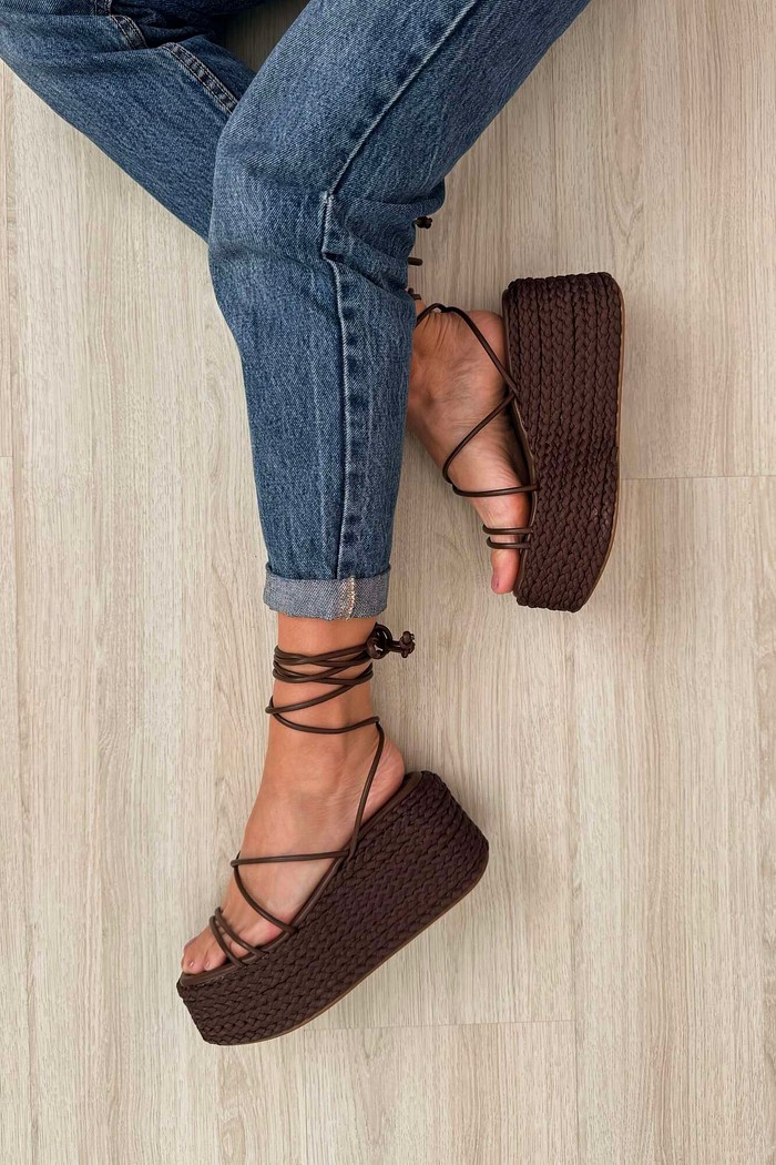 Sandália Sheila Café