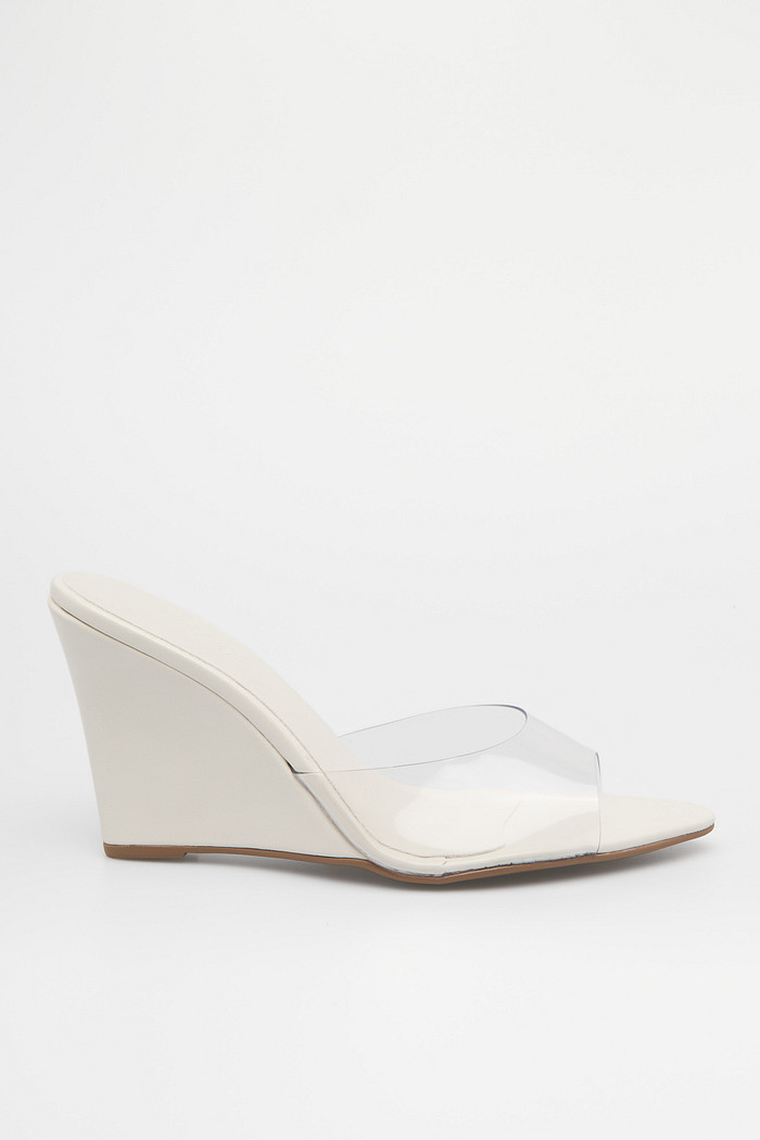 Tamanco Sheila Vinil