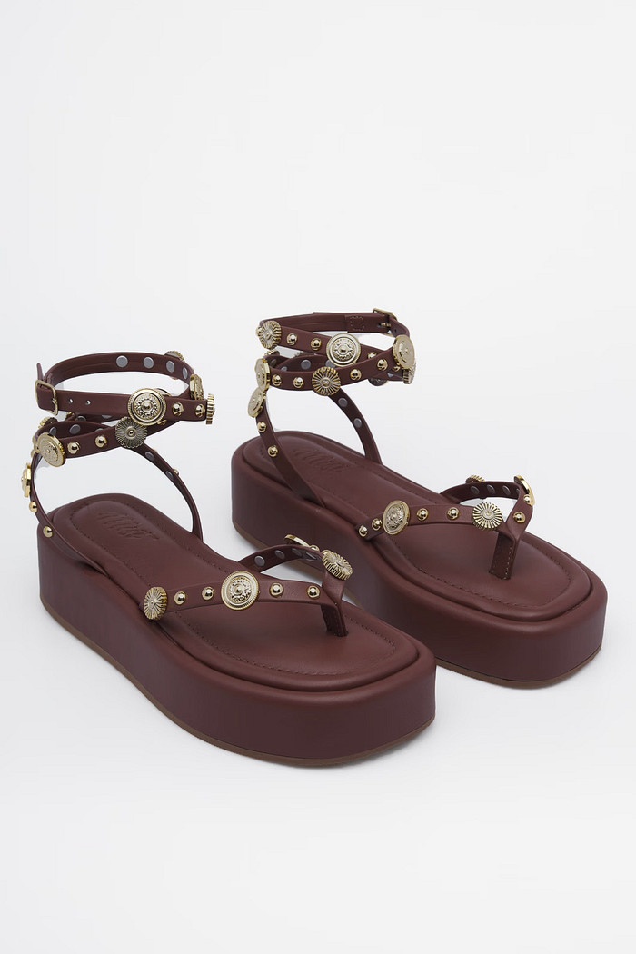 Sandália Brenda Marrom Flatform com Tiras