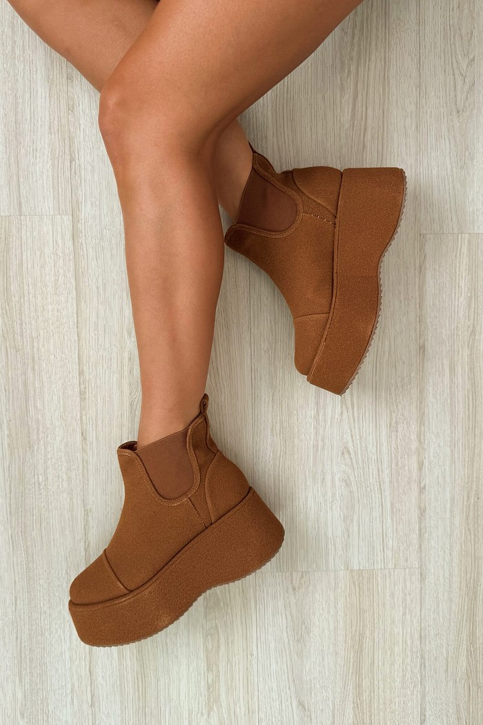 Bota Paola Camel