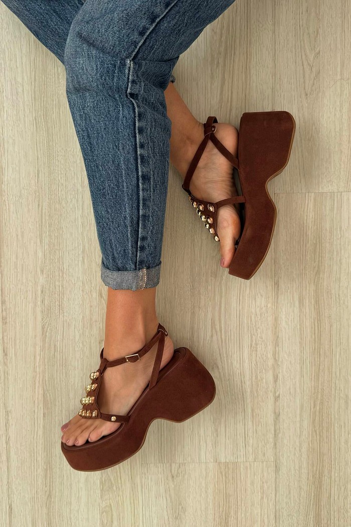 Sandália Dâmaris Terra