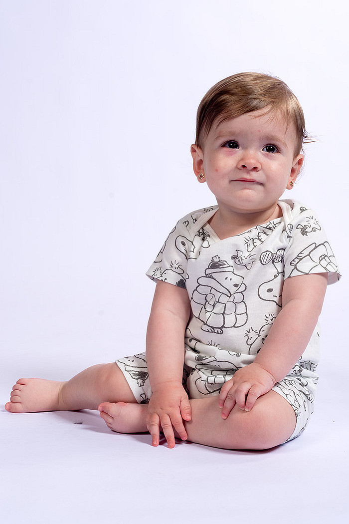 MACAQUINHO UNISSEX BABY MANGA CURTA - SNOOPY COLOR