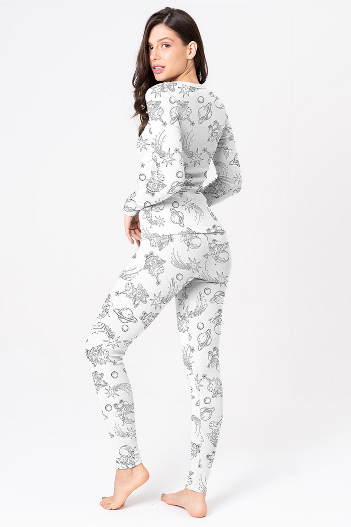 PIJAMA LONGO EM RIBANA COM ESTAMPA DINOCÓRNIO