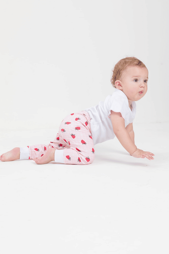 PIJAMA BABY ALGODÃO - MORANGUINHOS