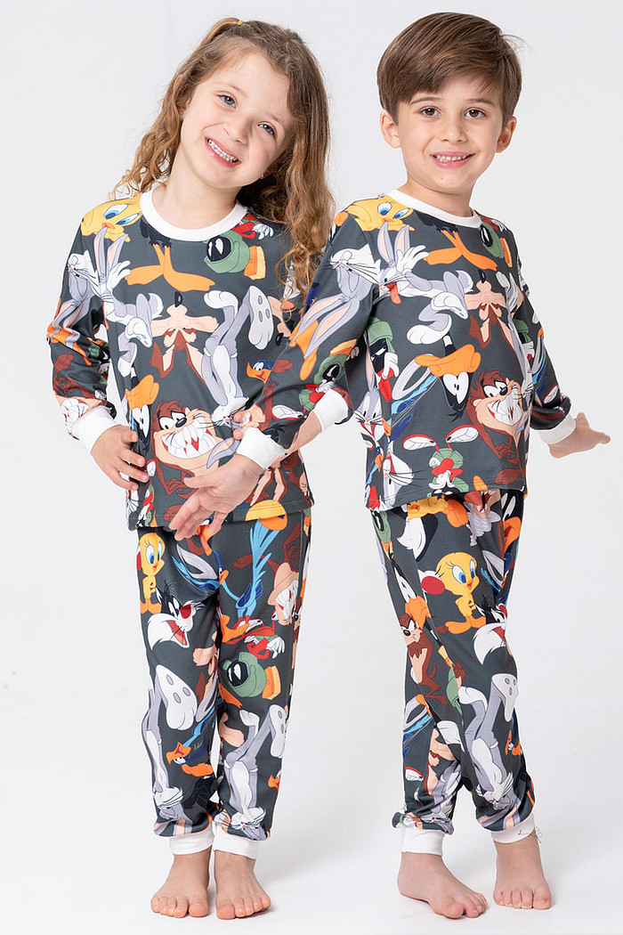 PIJAMA INFANTIL UNISSEX - LOONEY HOLLYWOOD