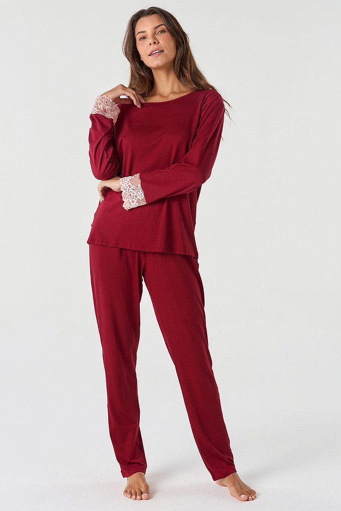 PIJAMA LONGO MALHA - CLÁSSICOS DE VISCOSE AMARENA