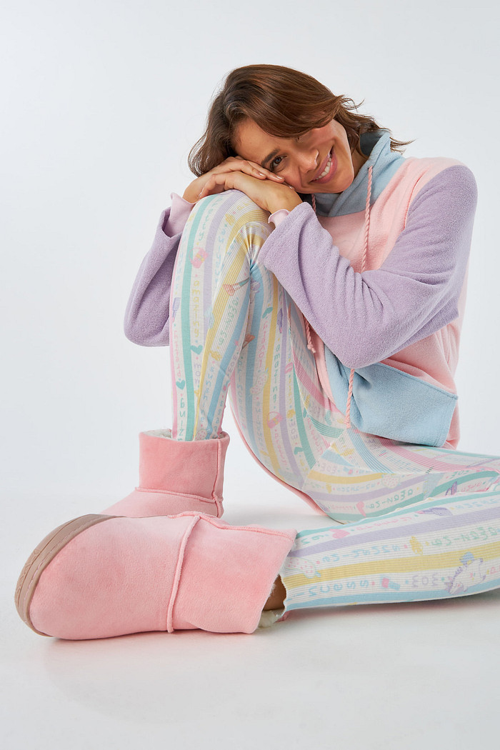 BOTINHA APELUCIADA FEMININA - CALÇADOS