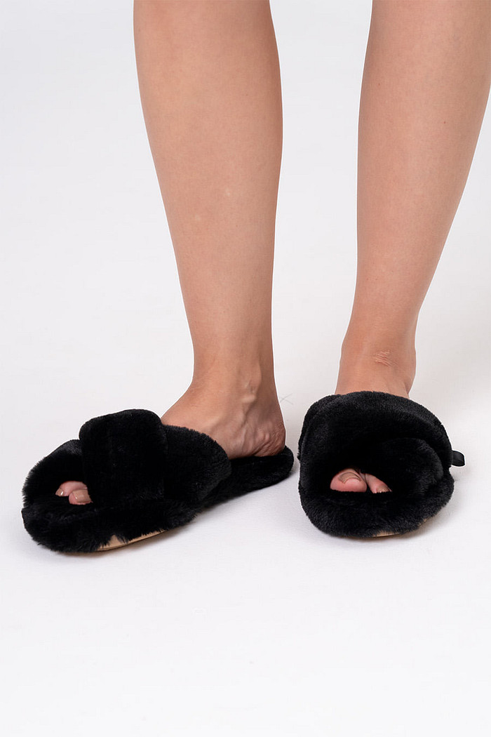 CHINELO DE PELOS - CHINELOS