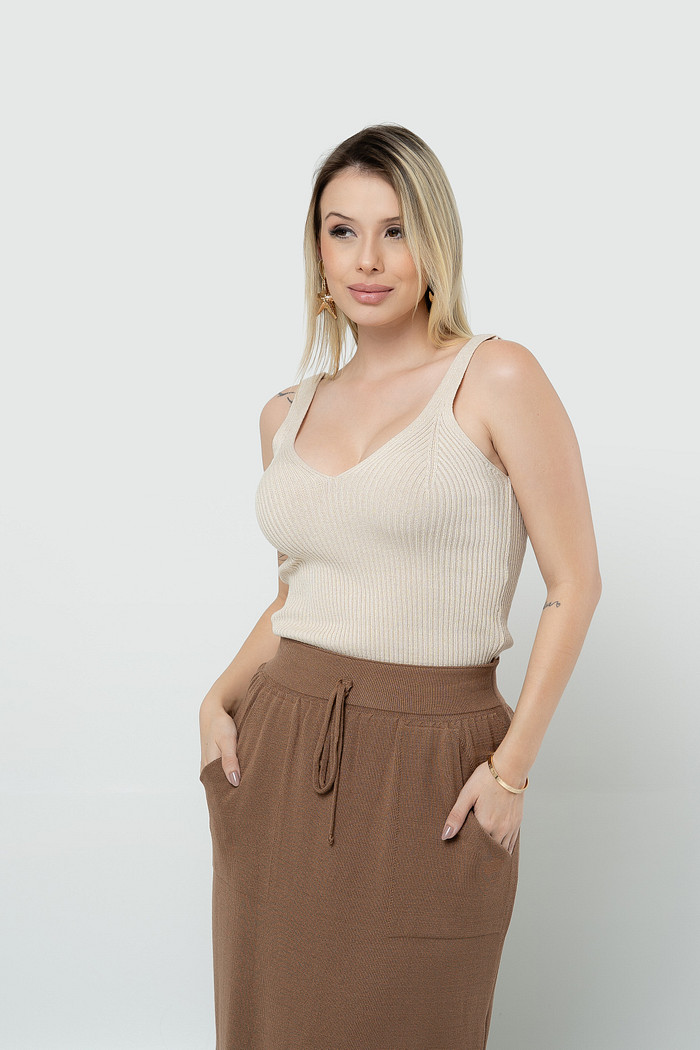 Blusa Regata Tricot Decote V Bege