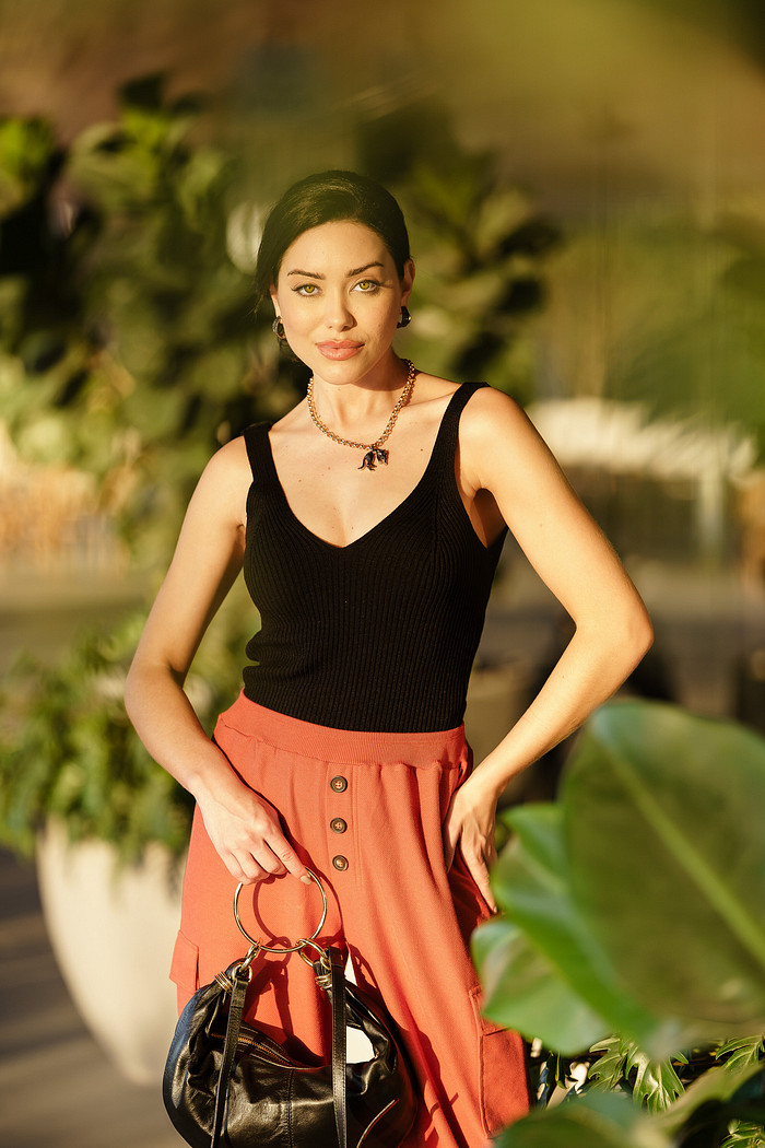 Blusa Regata Tricot Decote V Preta