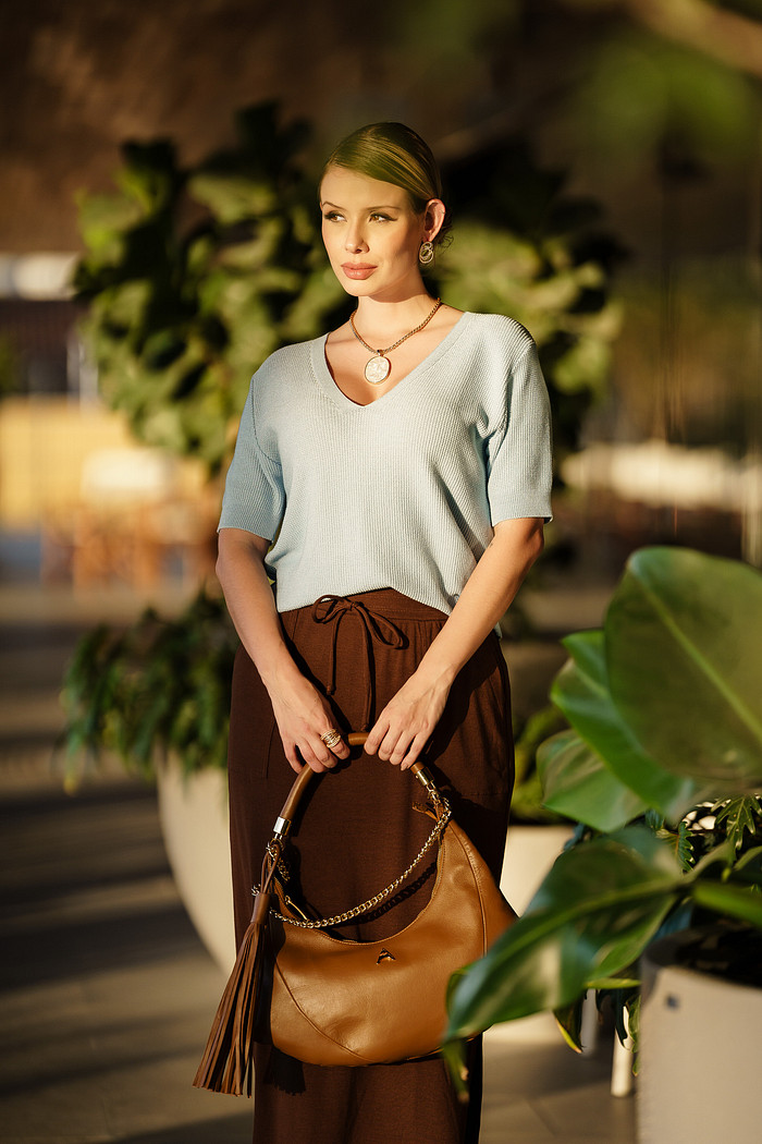 Blusa Tricot Gola V com Manga - Azul