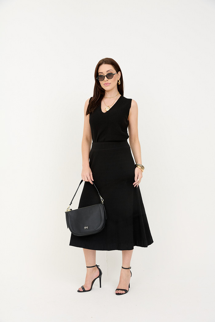 Conjunto de Blusa e Saia em Tricot Nice - Preto