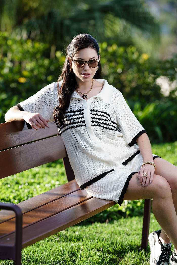 Conjunto Bicolor com Blusa e Bermuda Tricot - Off White