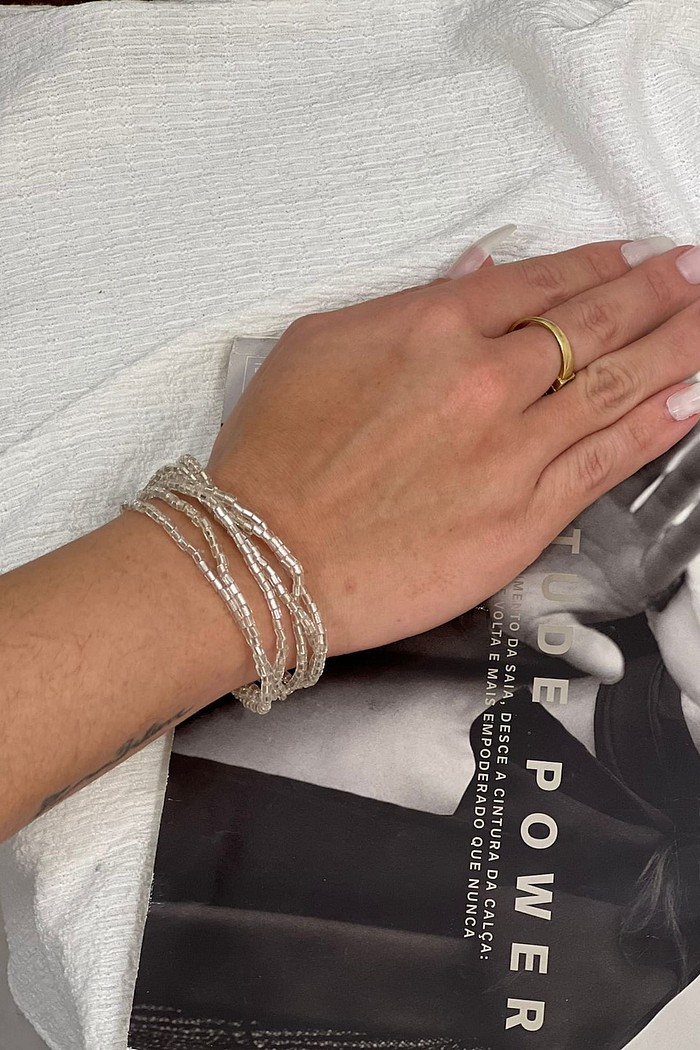 Kit pulseiras miçangas transparentes