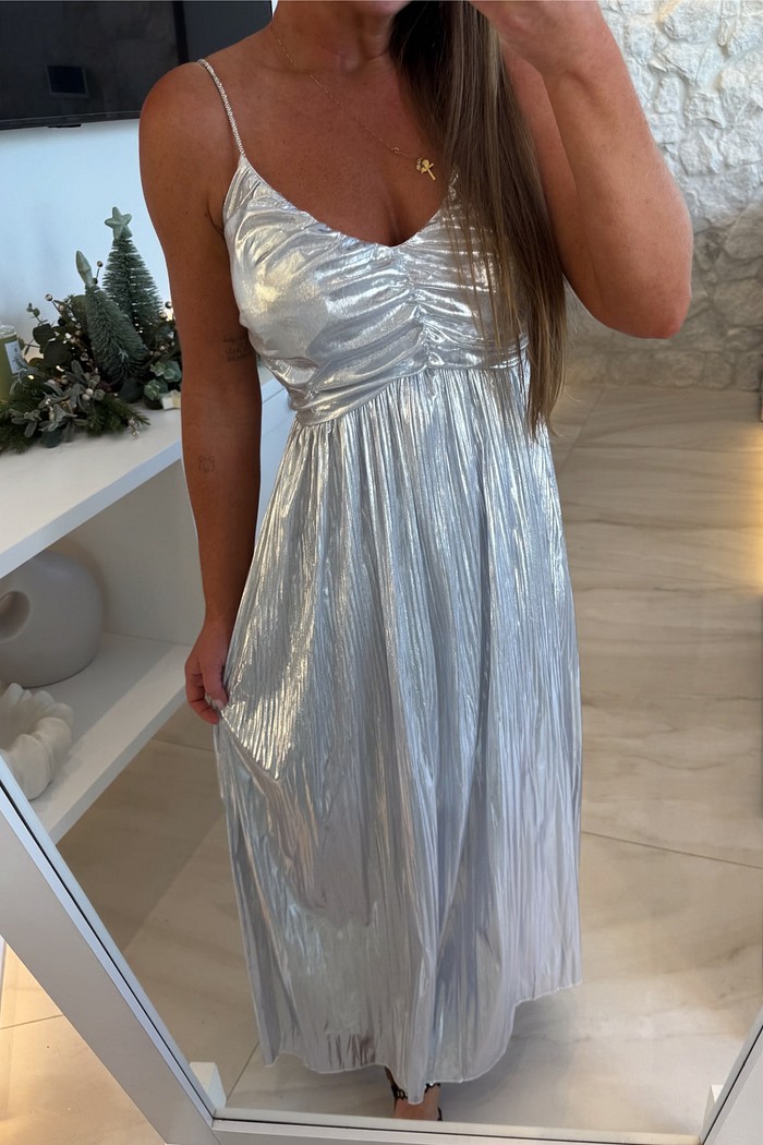 Vestido midi plissado com alças em strass