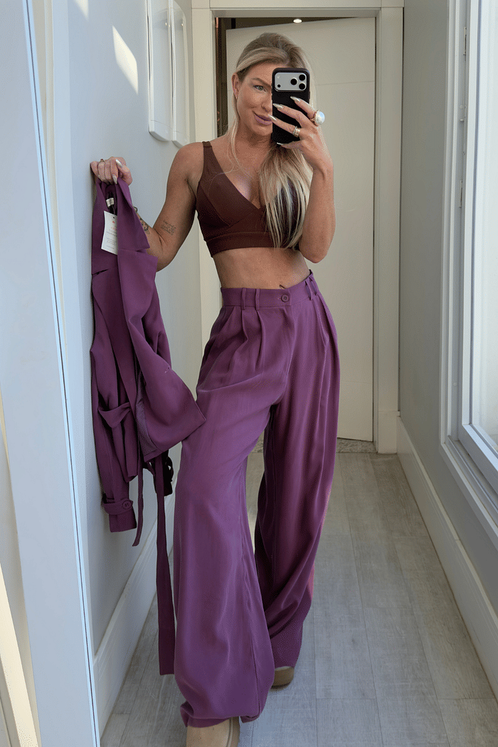 Calça pantalona alfaiataria Aline