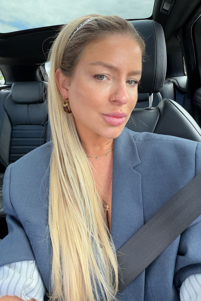 Brinco  meia argola de onça