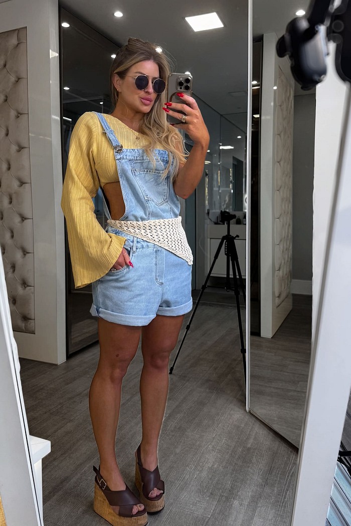 Jardineira jeans com alcinhas Camile