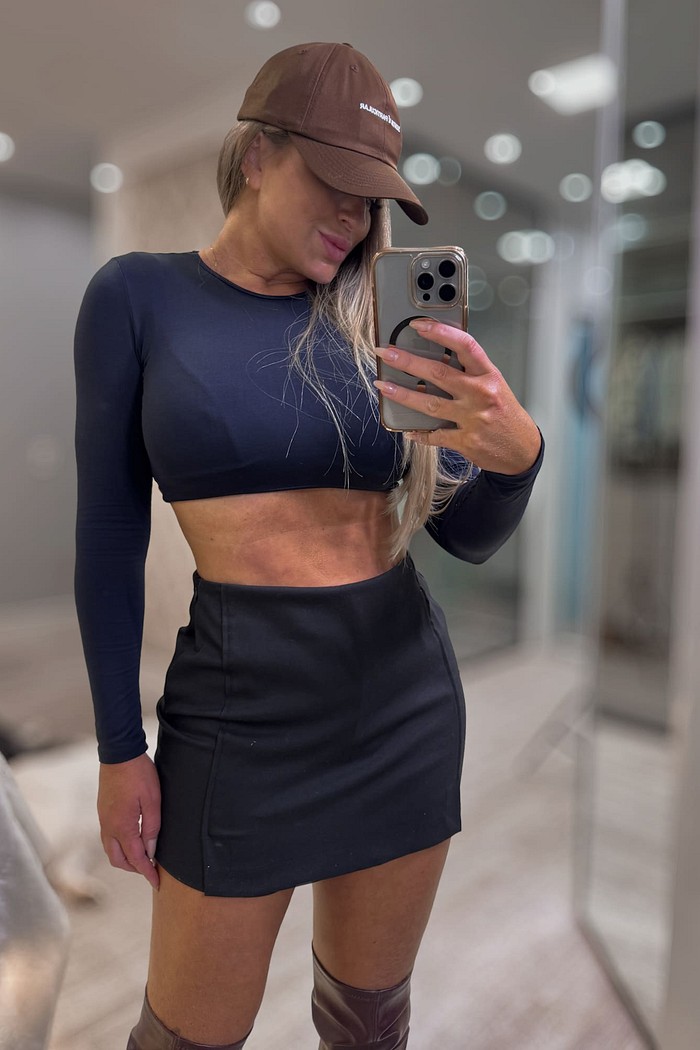 Short saia recorte frontal Evelyn