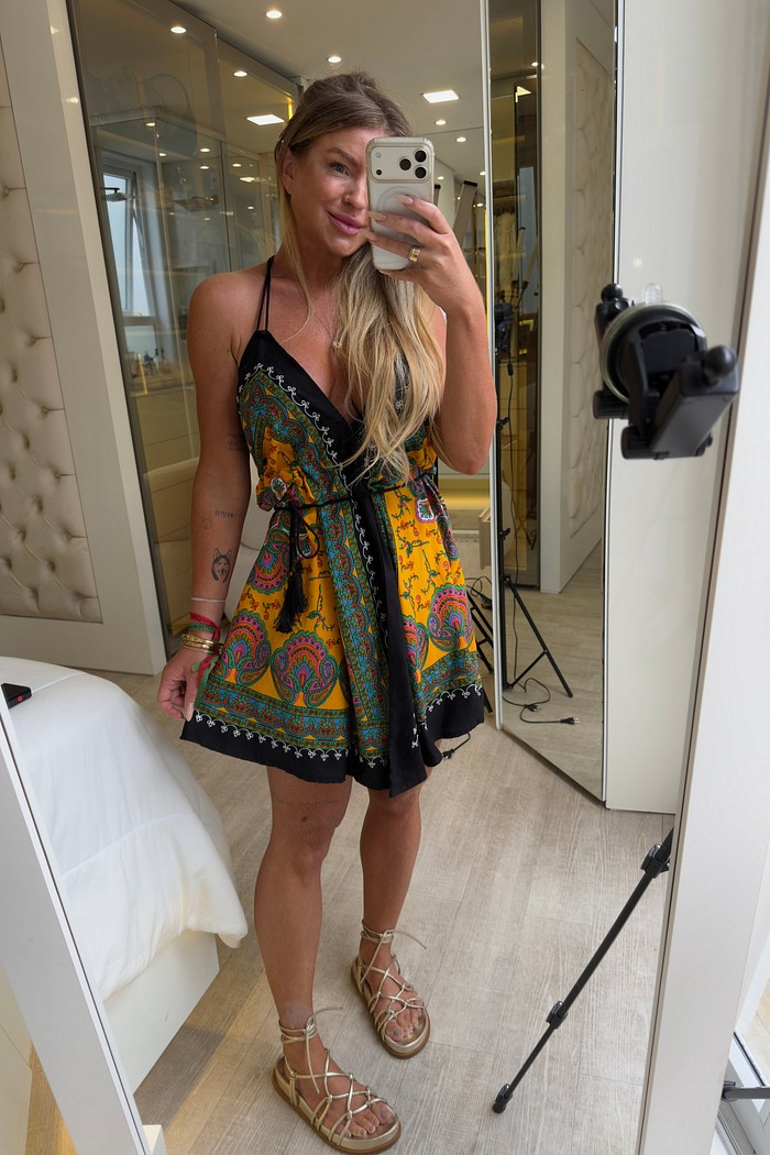 Vestido curto Indiano