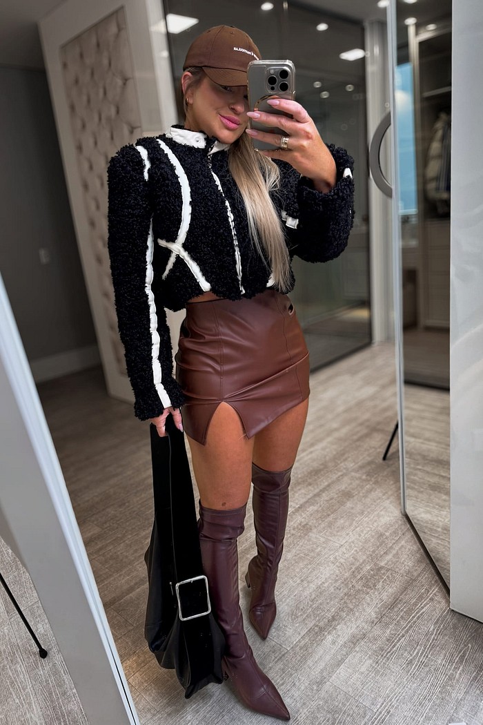 Jaqueta de pelos  e detalhes em couro Winter