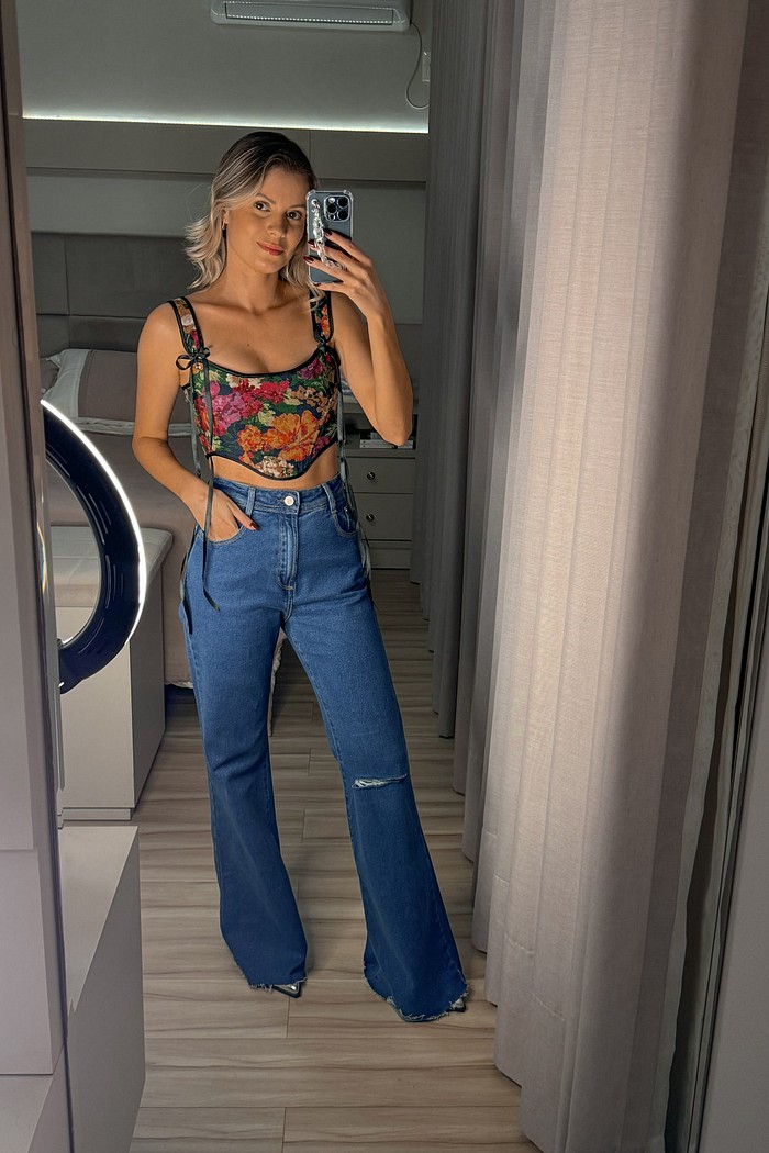 Cropped corset com alças largas e amarração estampado