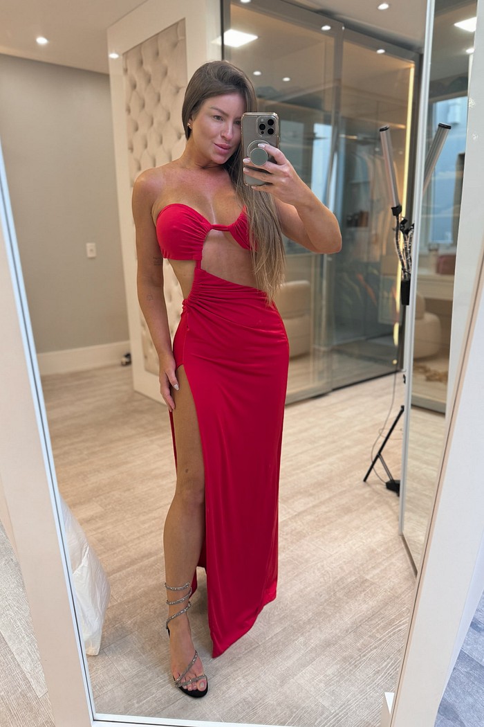 Vestido longo com fenda lateral kim