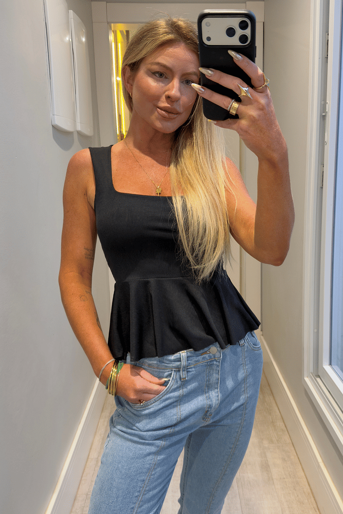 Blusa regata peplum Kayla