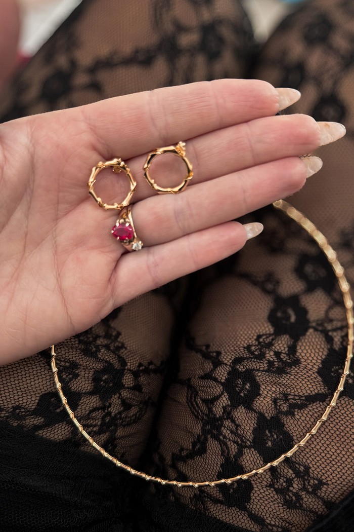 Conjunto de colar choker e brinco