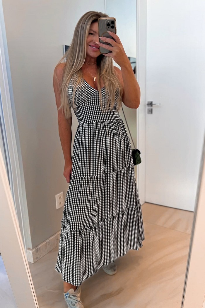 Vestido midi xadrez com babados Olívia