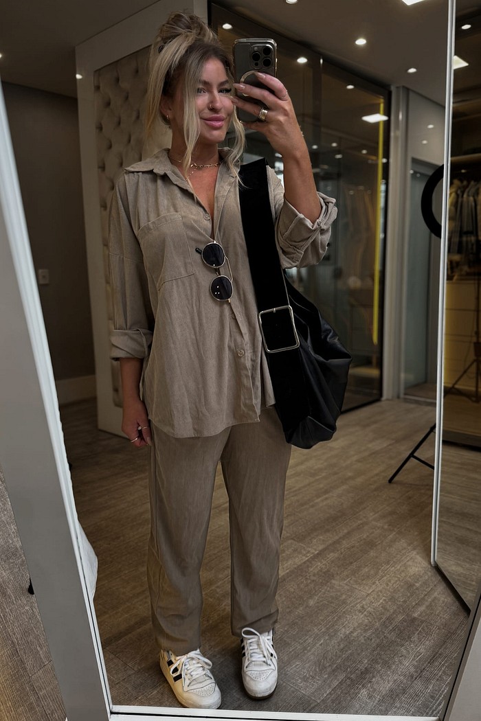 Conjunto calça e camisa veludo cotelê Ana