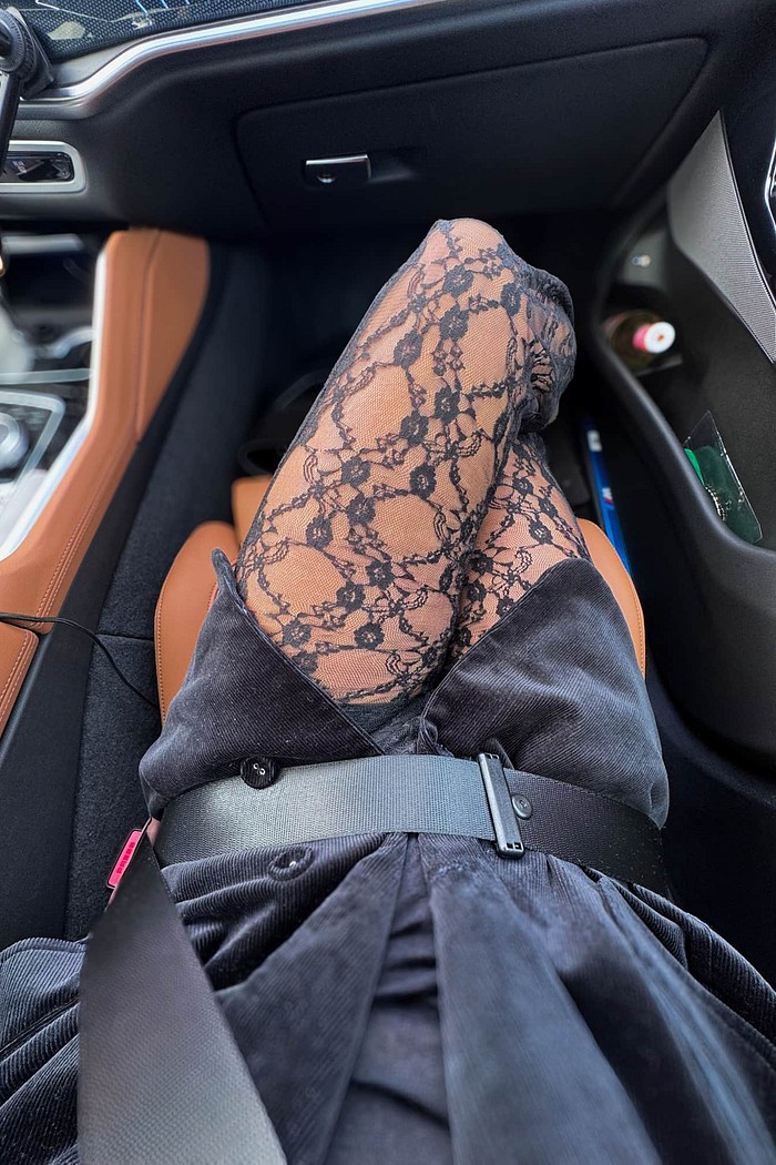 Calça rendada Flare Oliana