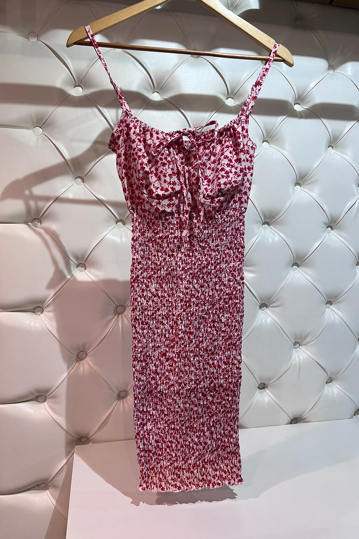 Vestido sheila off com estampa de flores vermelha