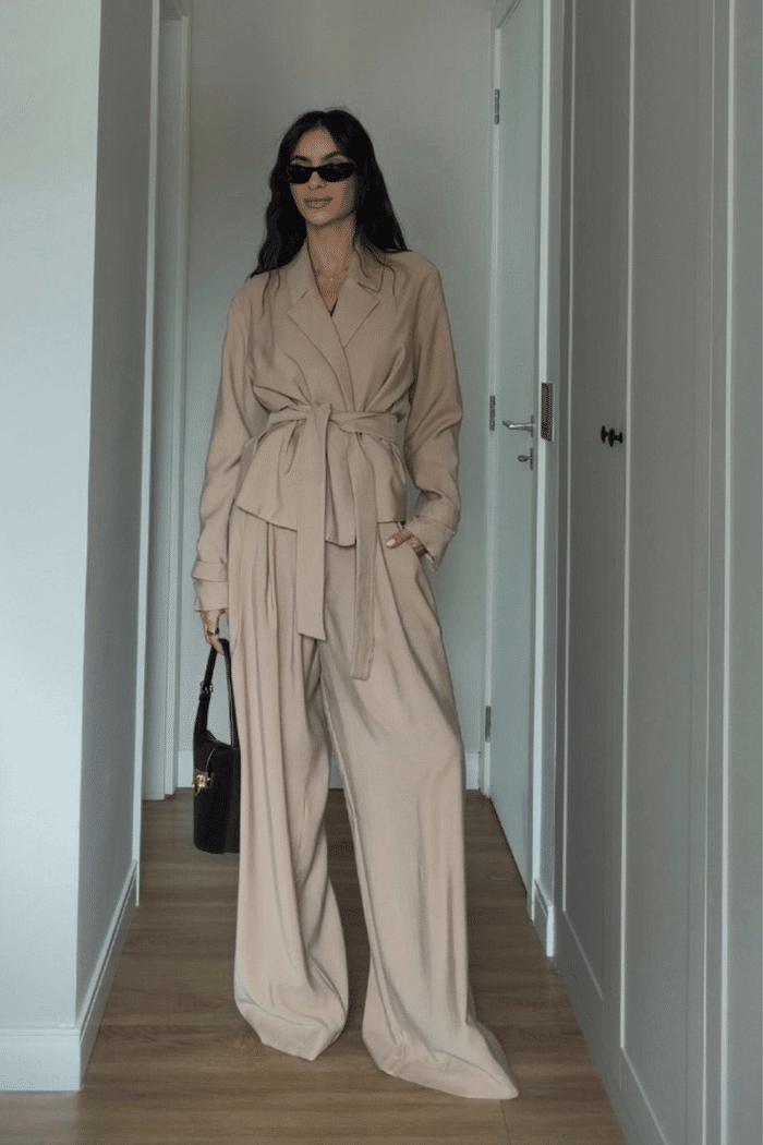 Calça pantalona alfaiataria Aline