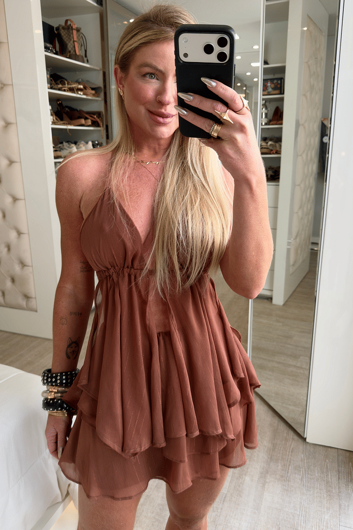 Saia curta com babados em camadas Ester