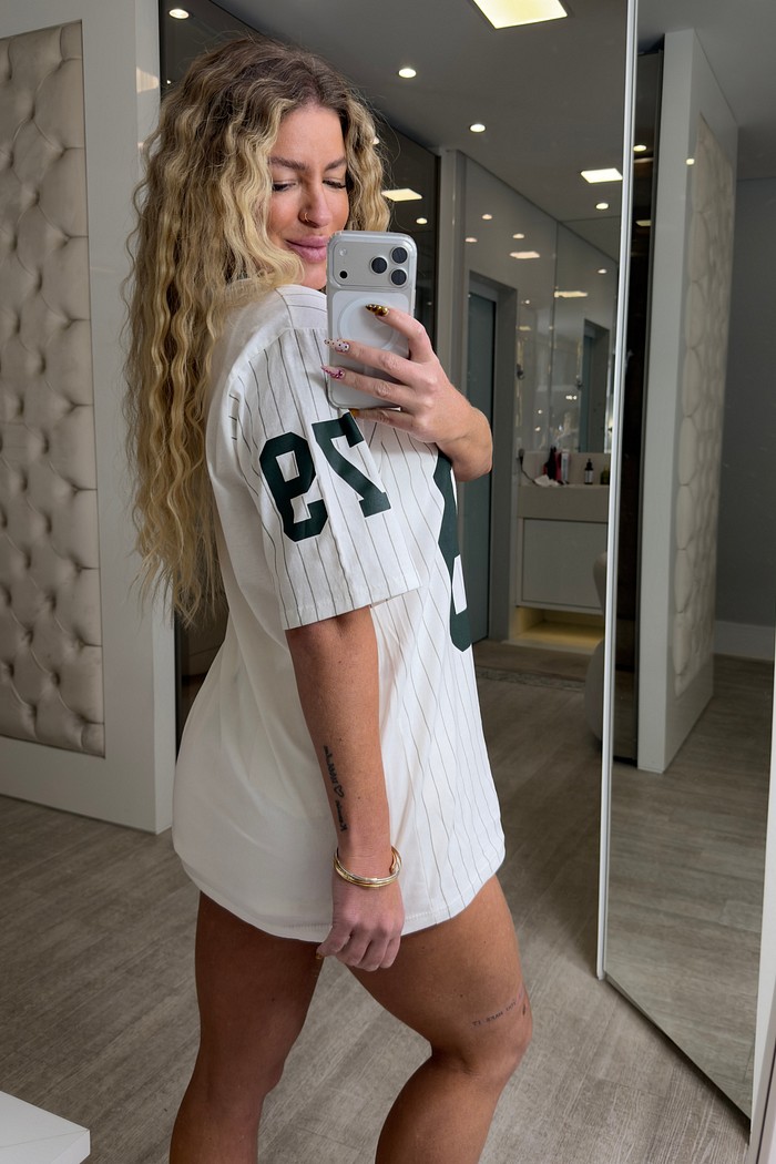 Camiseta alongada oversized estampa los angeles