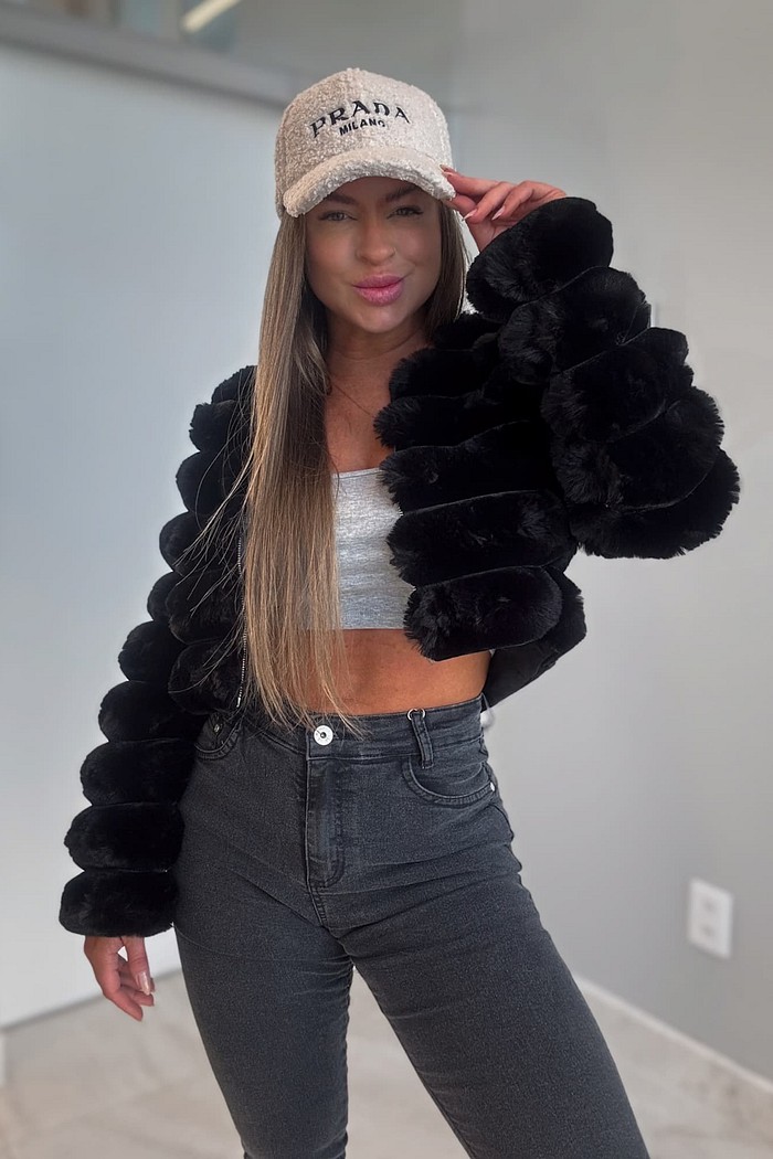 Calça jeans skinny estonada preta