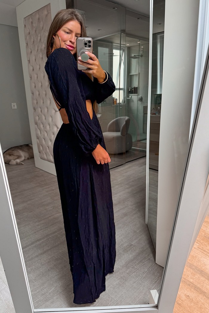 Vestido longo manga bufante aberto na lateral