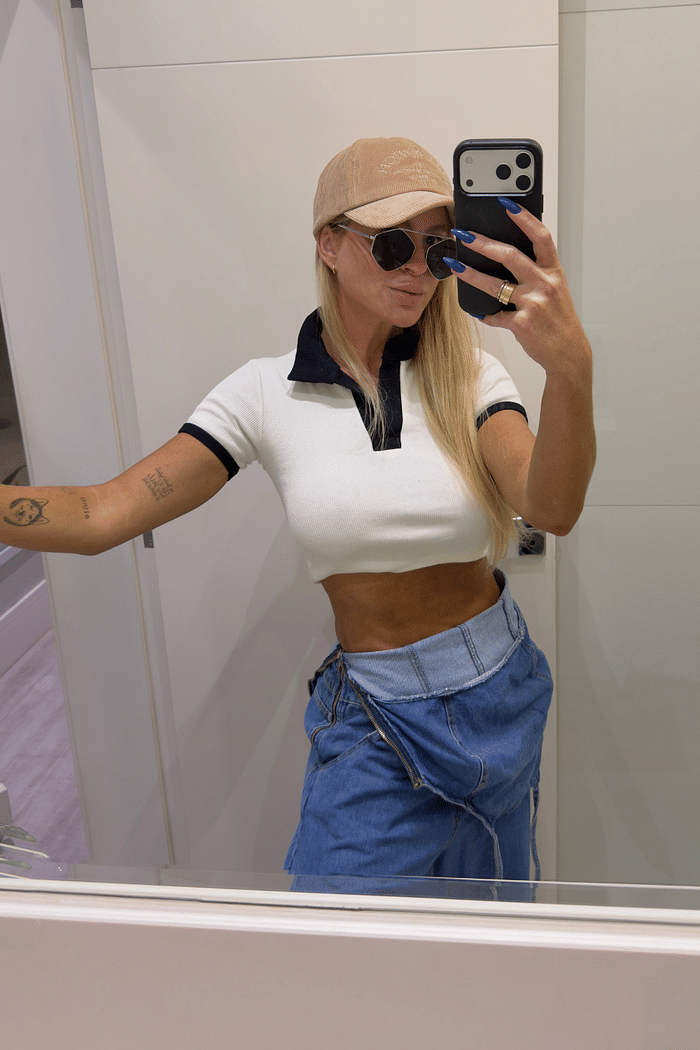 Blusa cropped com gola polo Bicolor