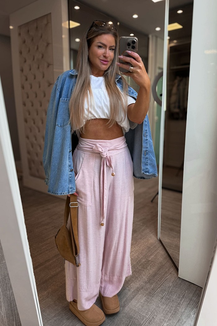 Calça pantalona com amarração Clara