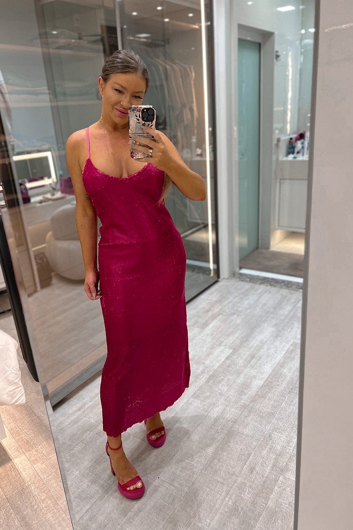 Vestido midi de paetês foscos