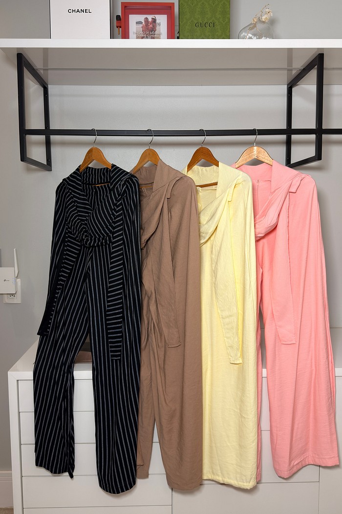 Macacão longo tomara que caia com recortes Isabel