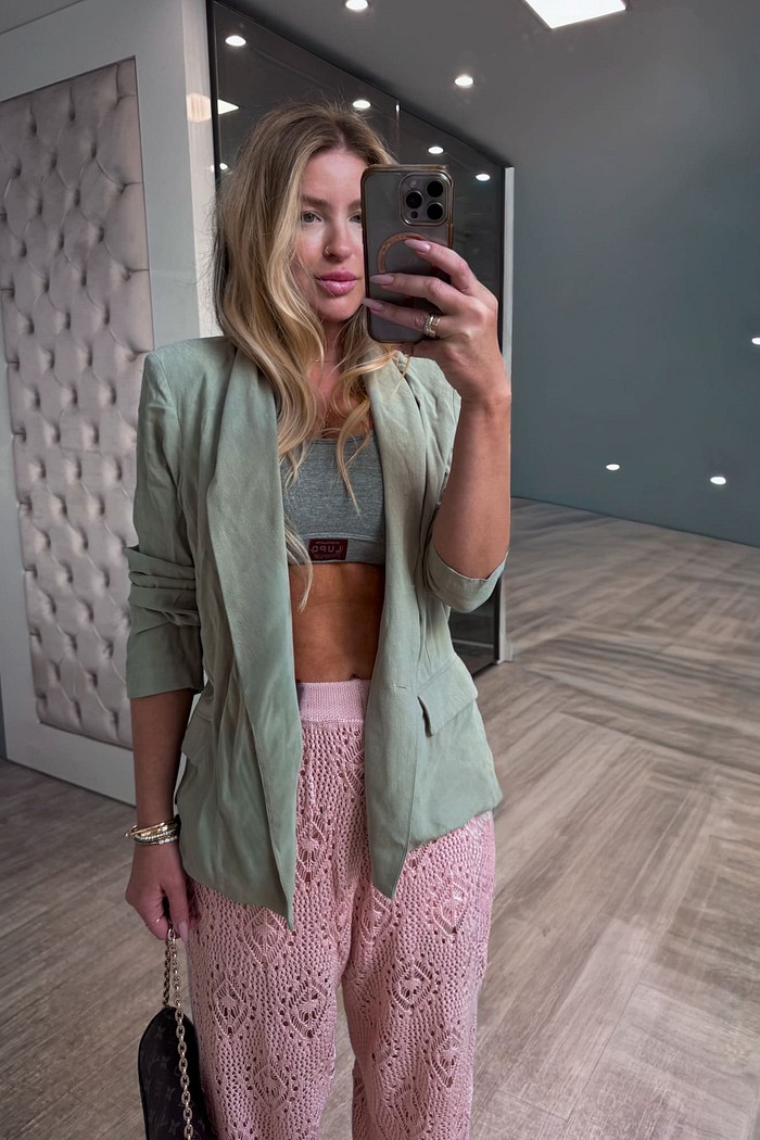 Blazer alfaiataria over Tiffany