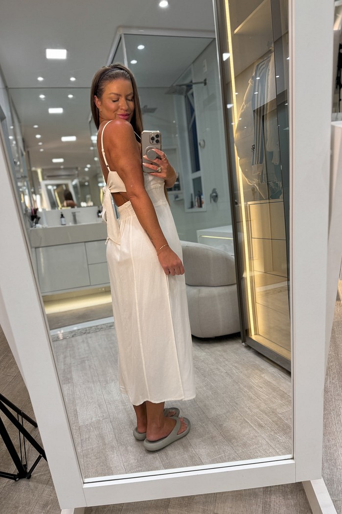 Vestido midi com busto estruturado Catrina