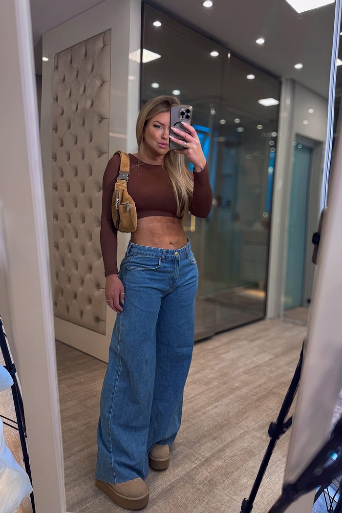 Calça jeans pantalona yohanna