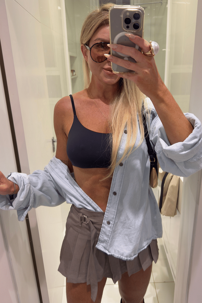 Saia colegial em linho Tamires