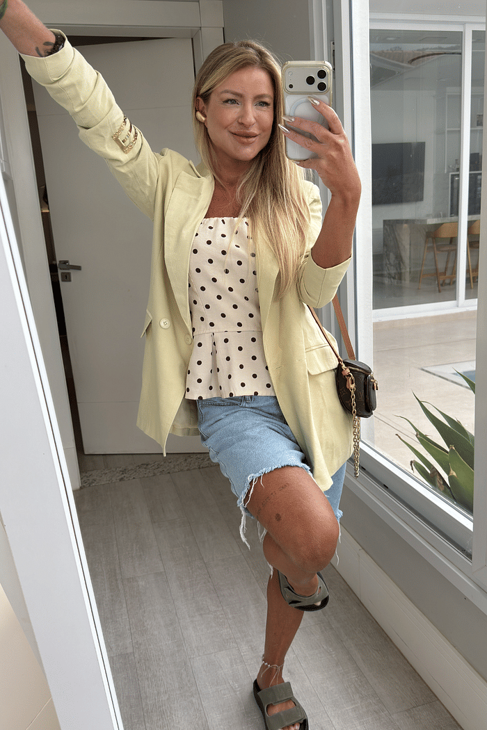 Blazer avocado com ombreiras Jamille